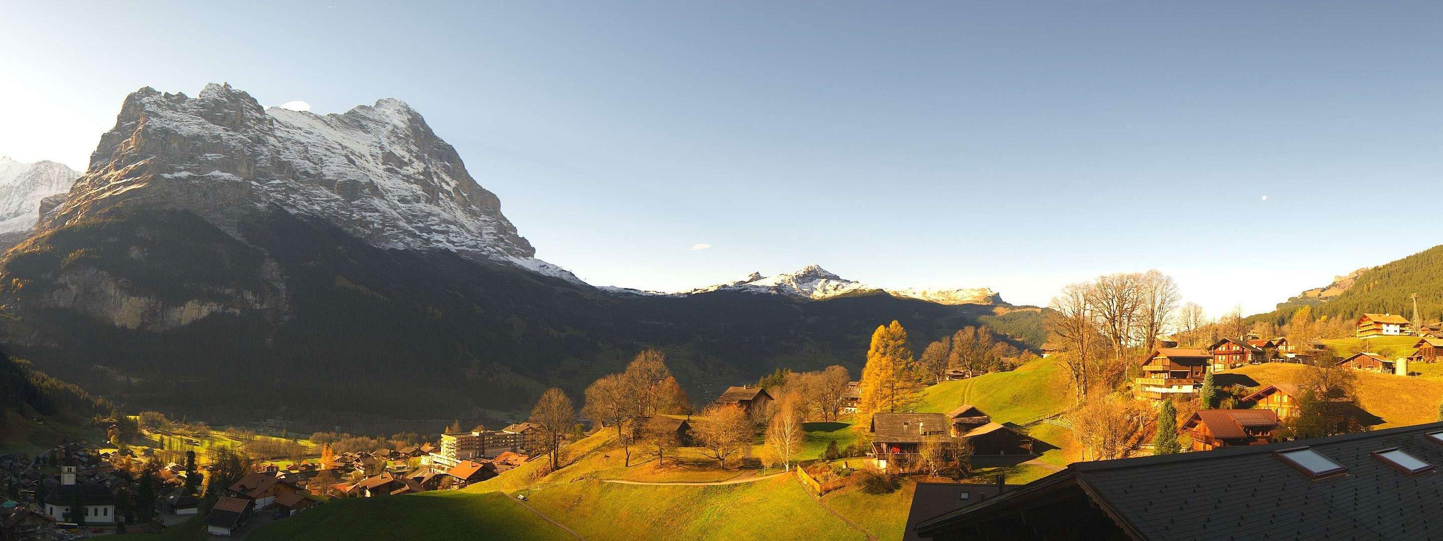 Immagine della livecam Grindelwald Hotel Kirchbühl 13 novembre 2022